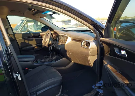 2018 Kia Sorento 2.4L L z USA, uszkodzony, nr VIN 5XYPG4A37JG425852